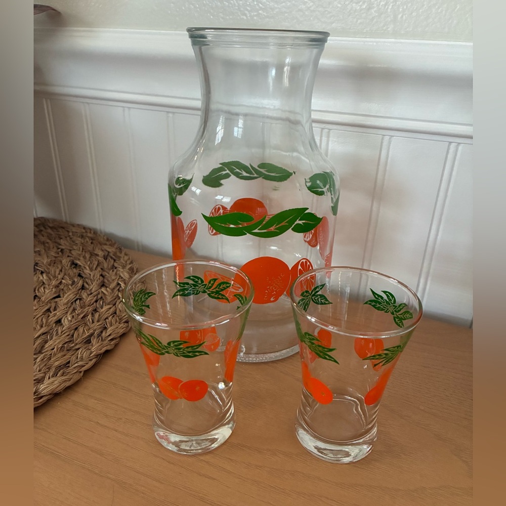 Vintage Juice Carafe & Glasses Set – Retro Citrus Pitcher 2 Matching Tumblers